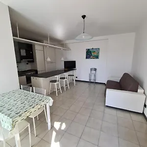 Condominio Stefania Ameglia